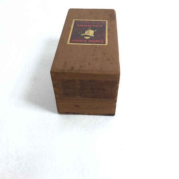 Vintage English Leather Cologne Box Collectible Wooden Storage Box Bathroom Deco - Picture 5 of 8